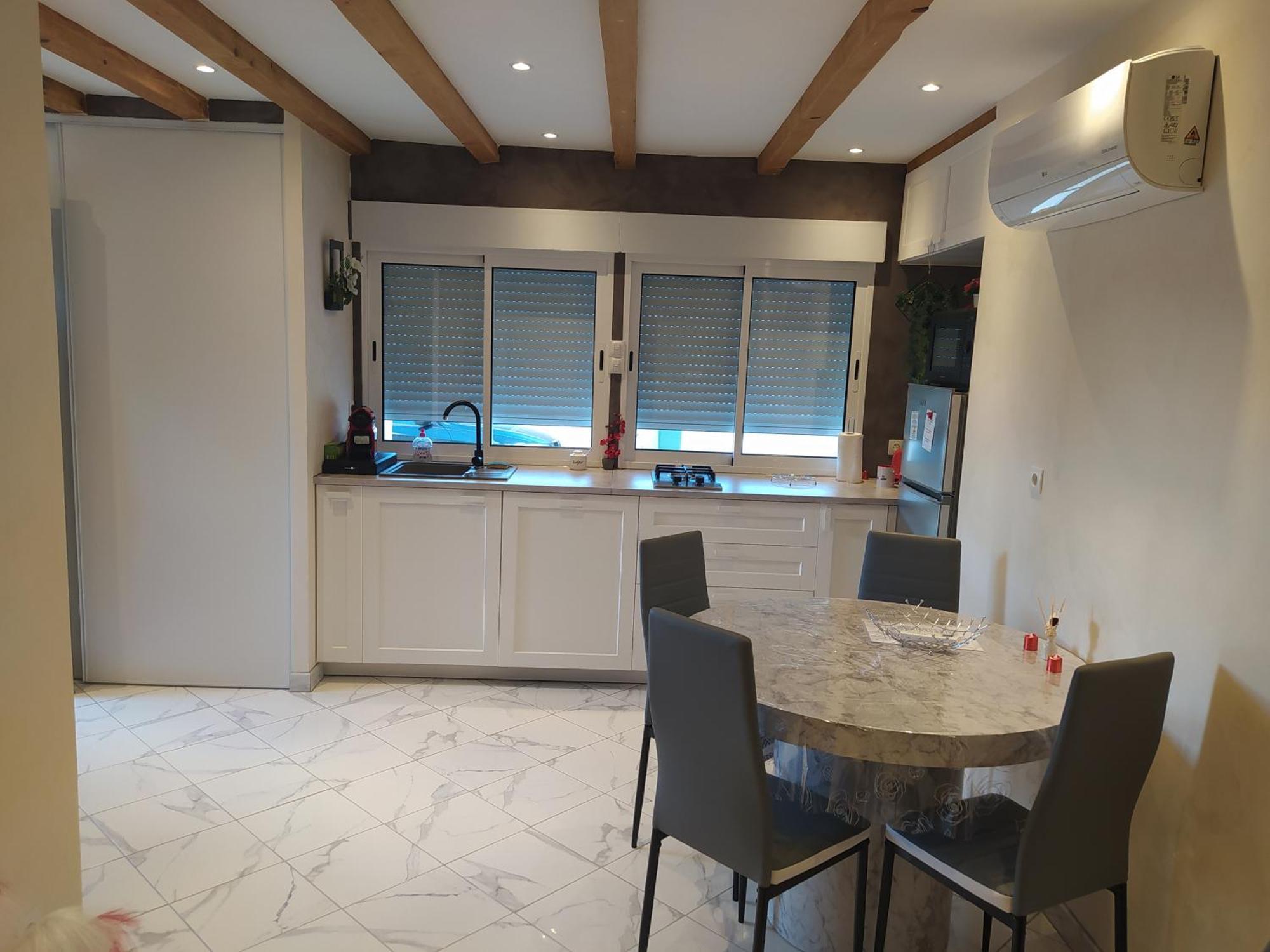 Studio Cosy Avec Terrasse Et Jacuzzi A Disposition De Mai A Aout Rians  외부 사진
